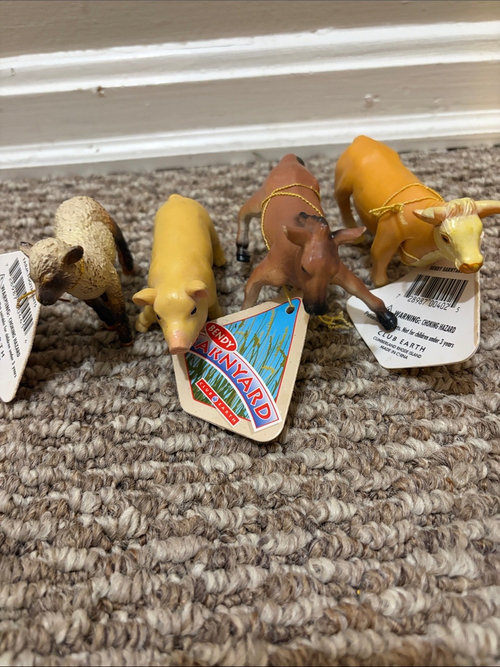 Vintage Club Earth Bendy Barnyard Farm Animal Figurines (Set of 4)- NWT